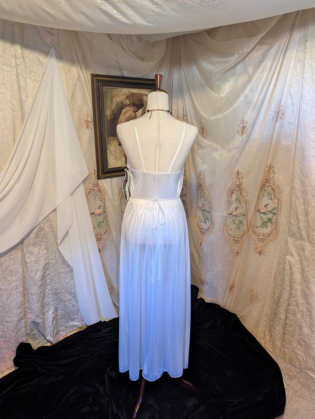 1980's Snowy White Nightgown