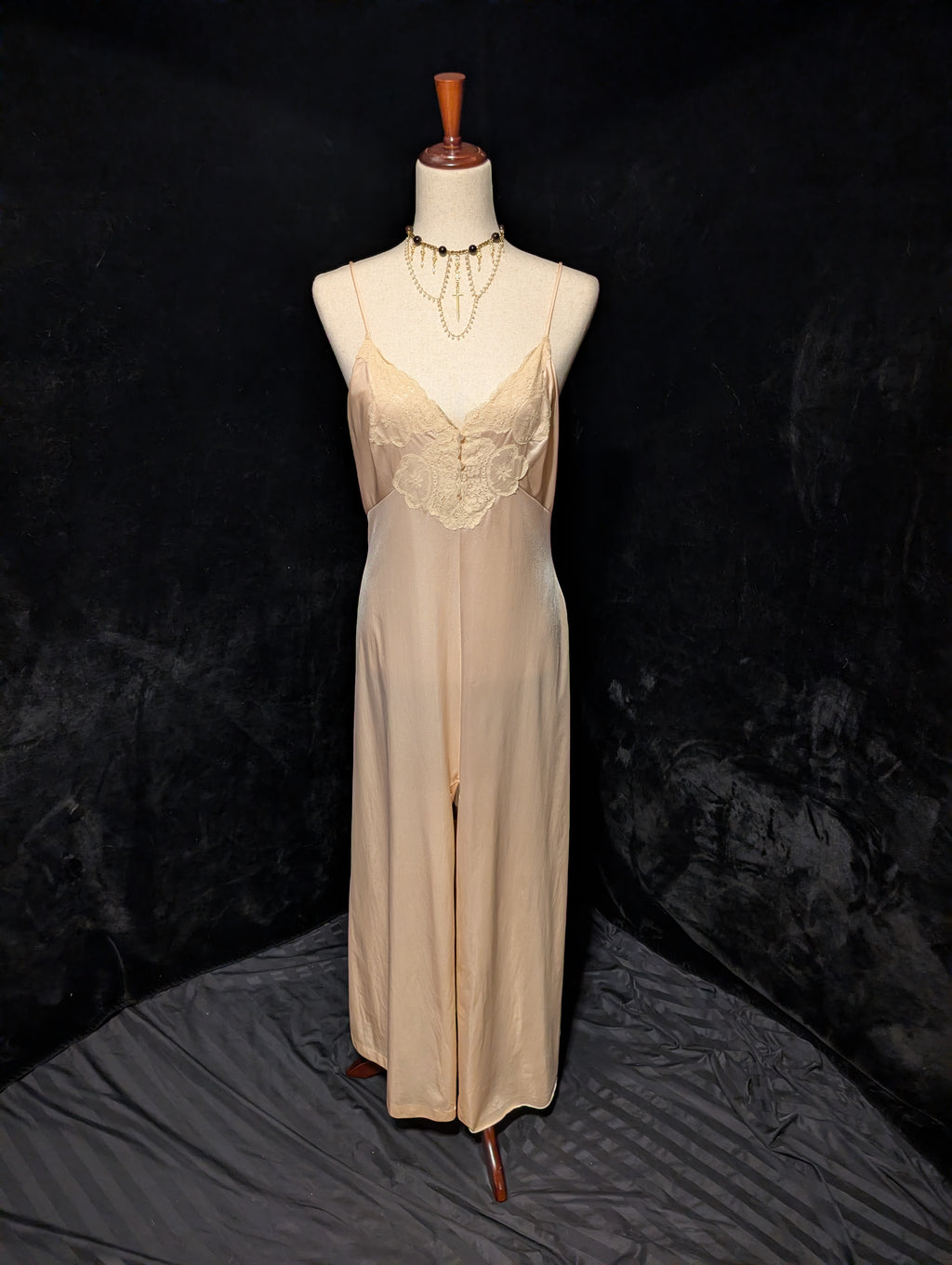 1970's Honey Beige Vintage Nightgown from Henson Kickernick.