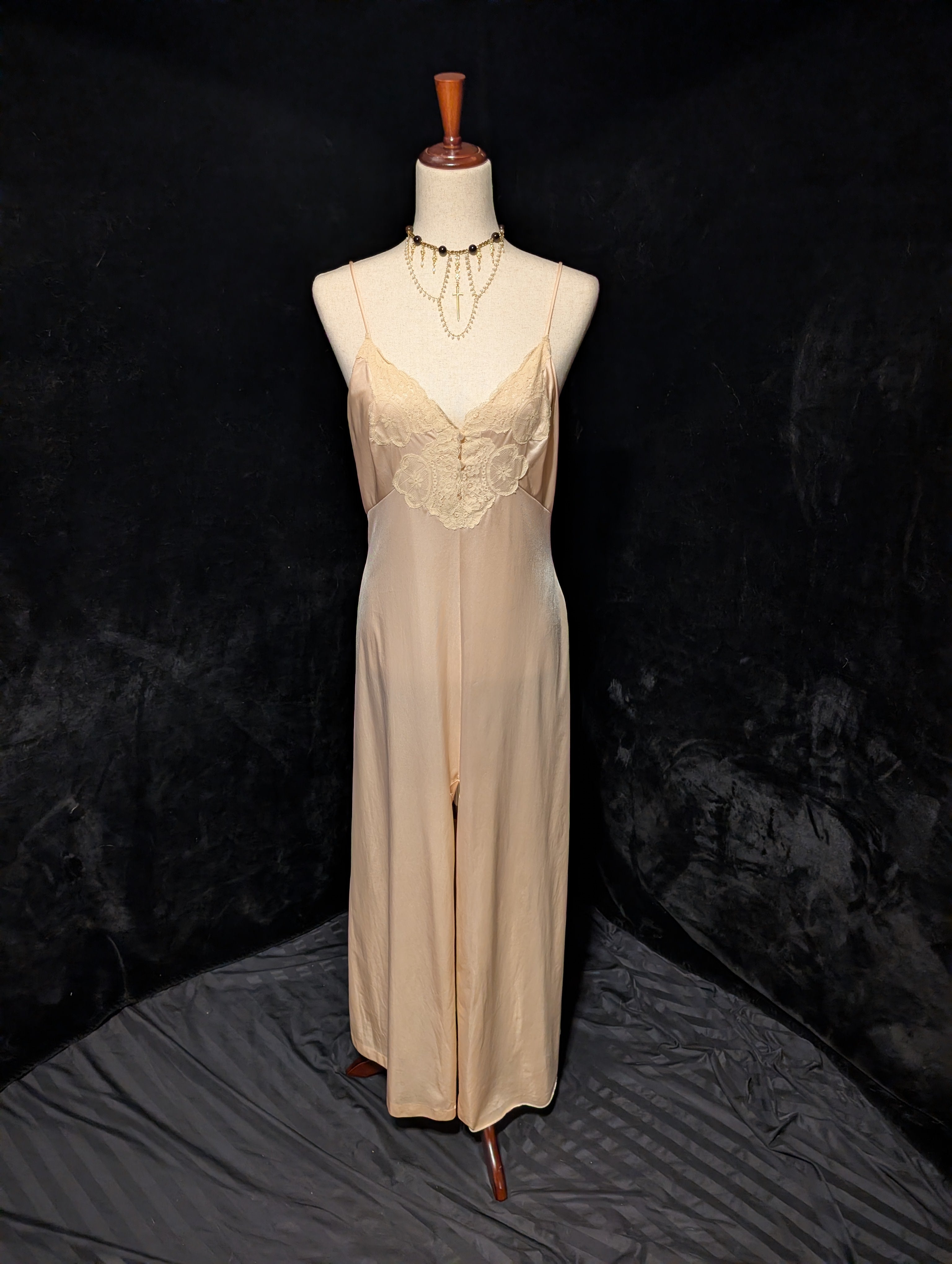 1970's Honey Beige Vintage Nightgown from Henson Kickernick.