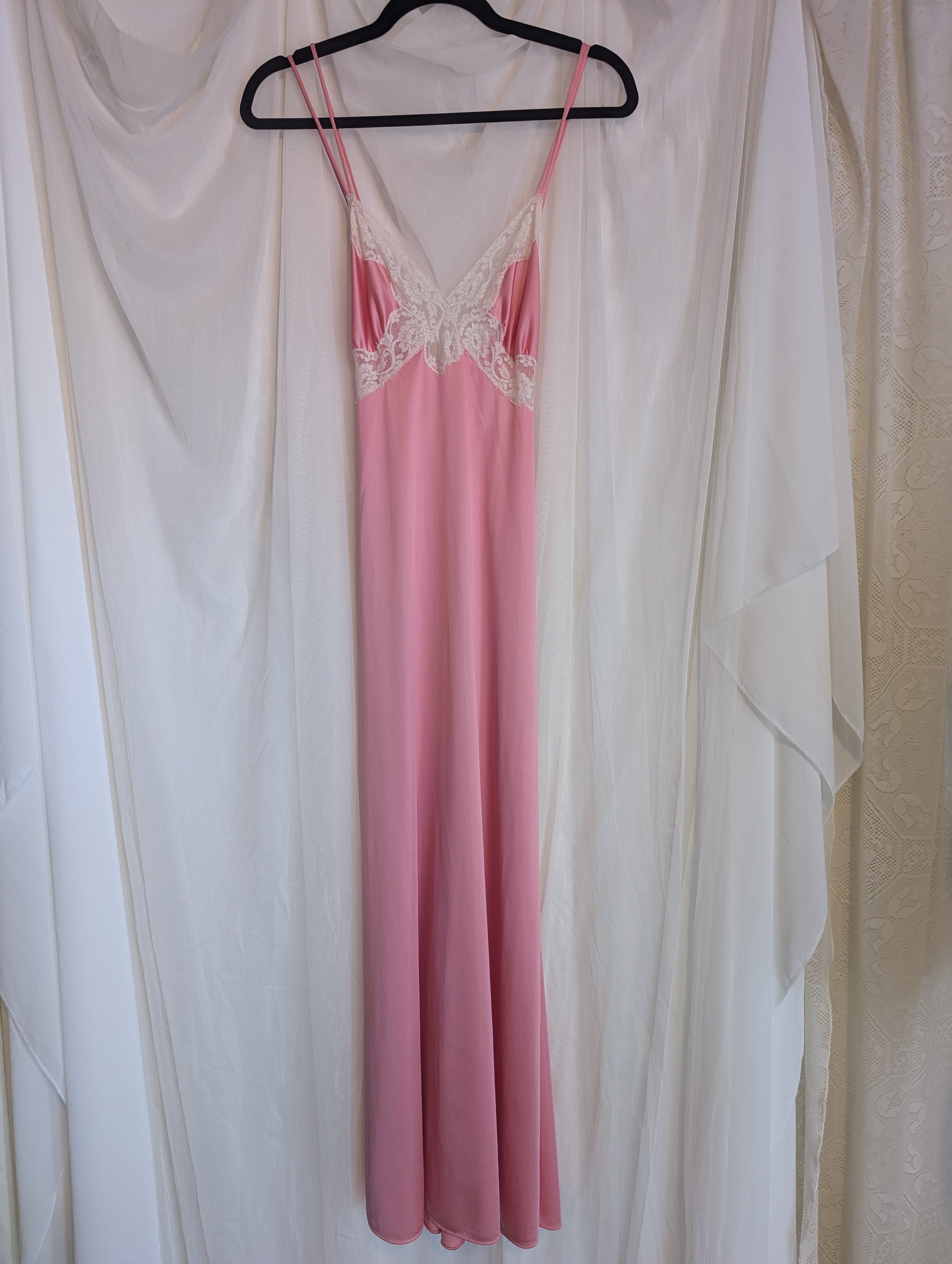 1980s Pink Lace Nightgown