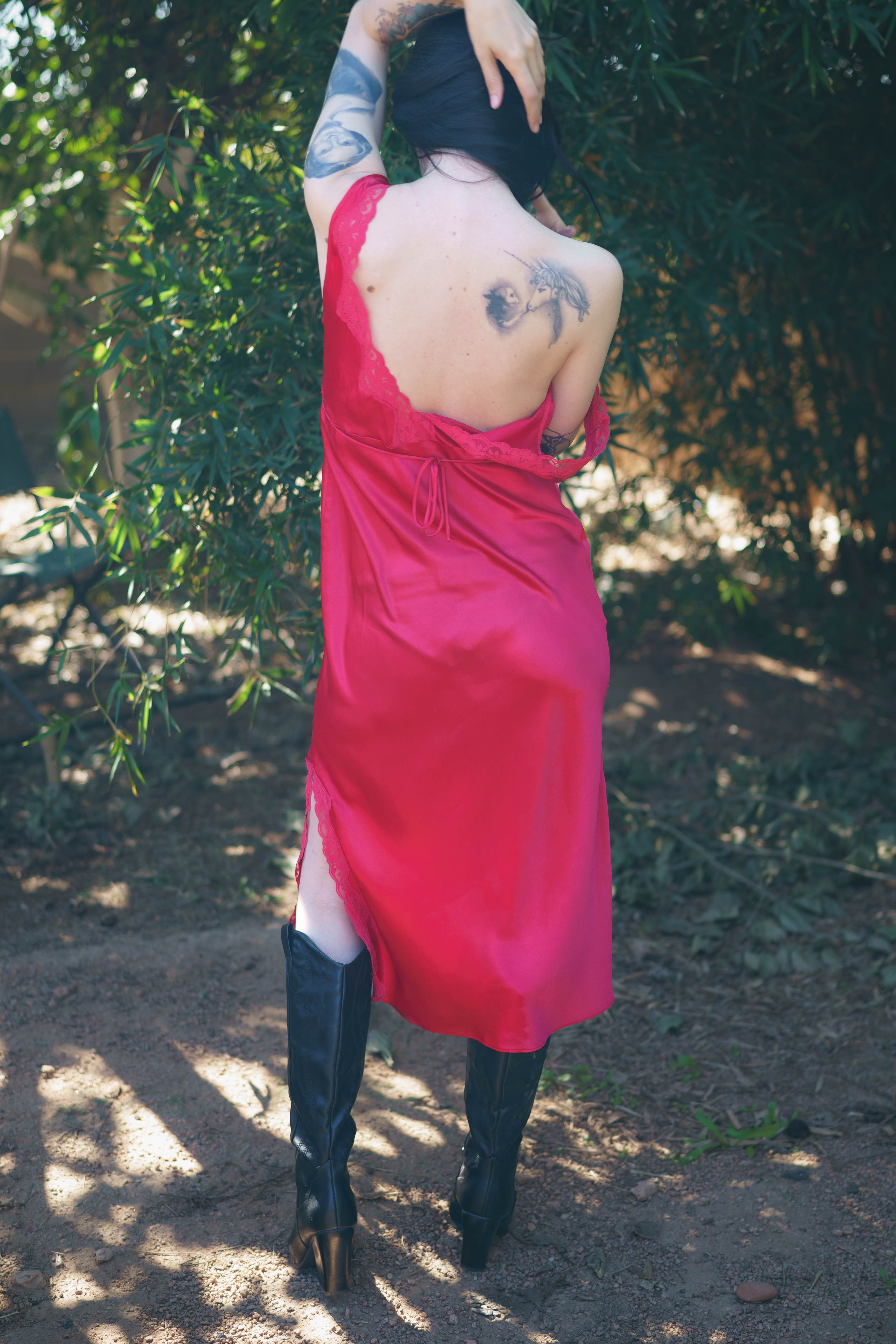 1990's Rose Lace Midi Length Nightgown