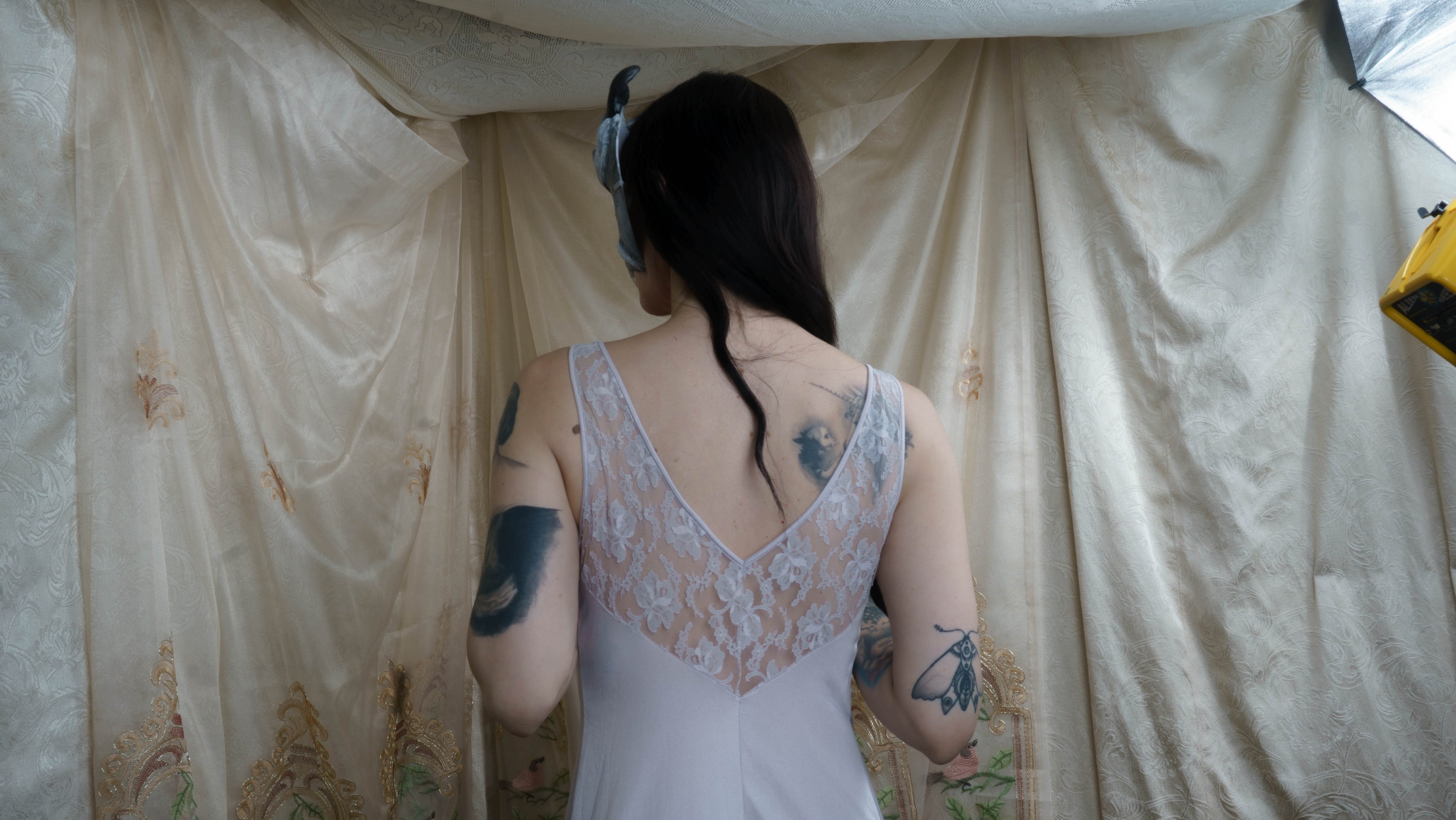 Apparition Grey Keyhole Lace Nightgown